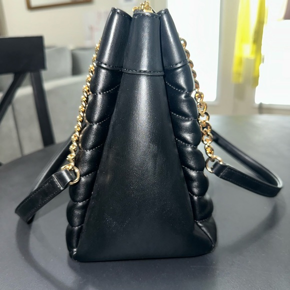 Whitney Medium Quilted Tote Bag - Picture 11 of 13